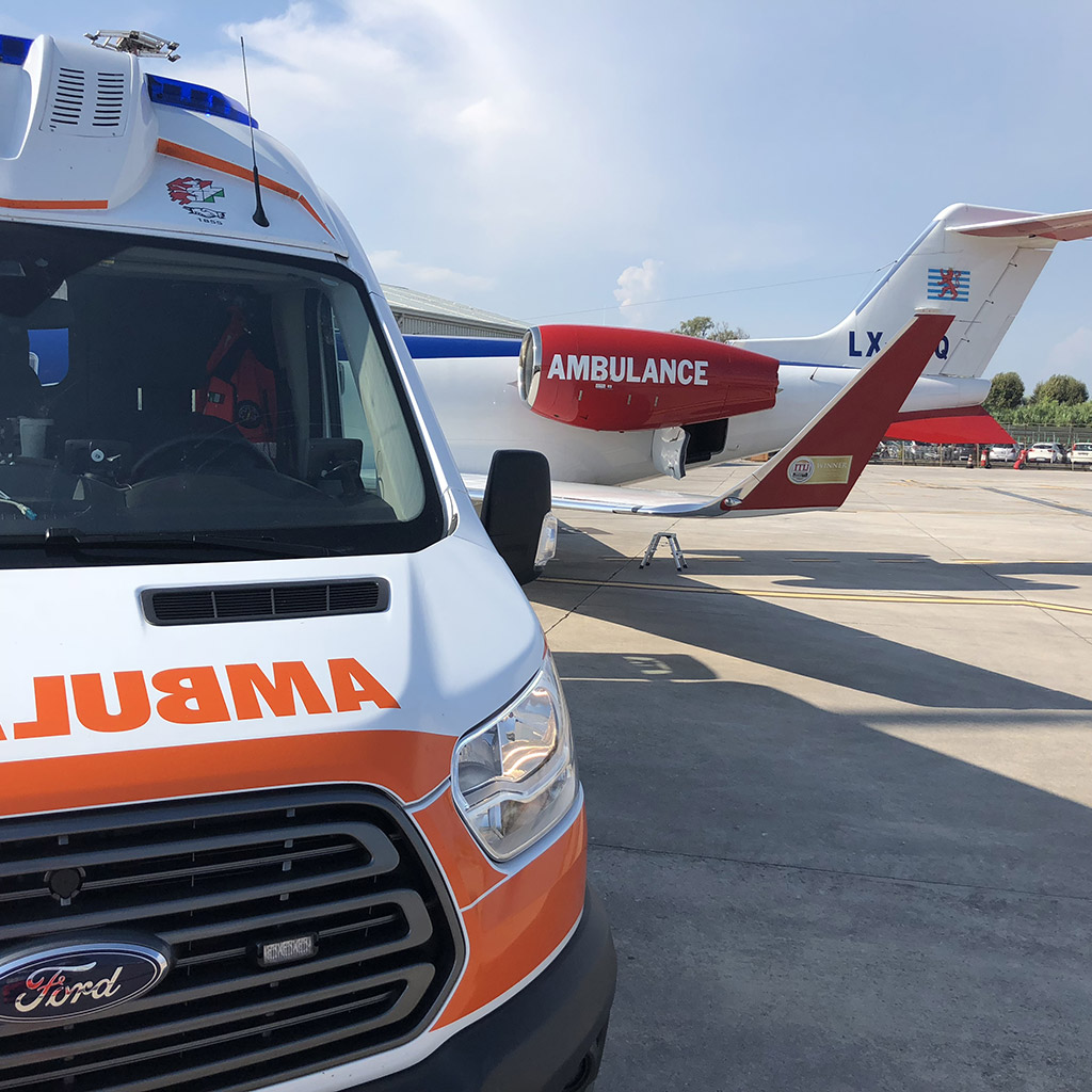 aero-ambulanza-01